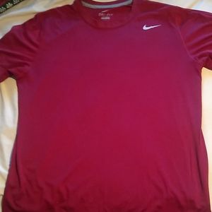 Large Nike dri-fit tee